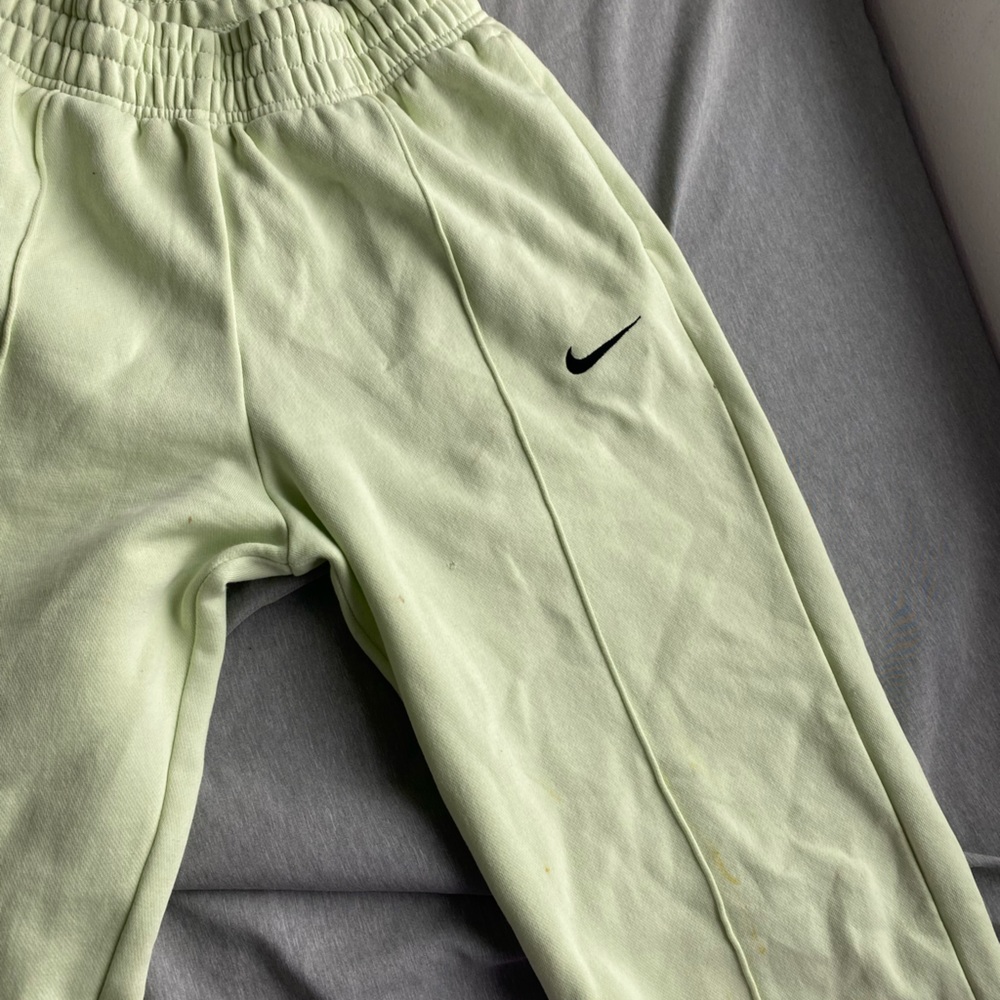Nike sweatpants